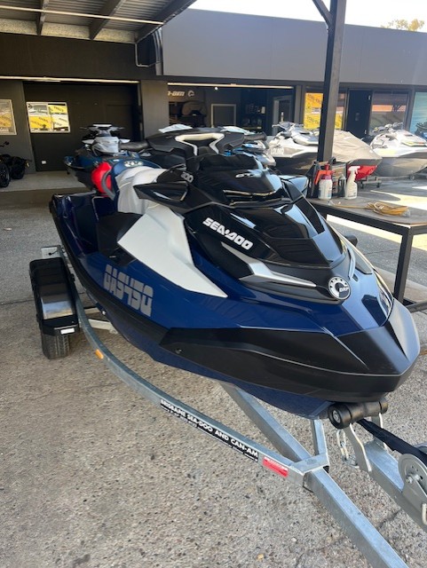 2023 GTX Ltd 300 - 3