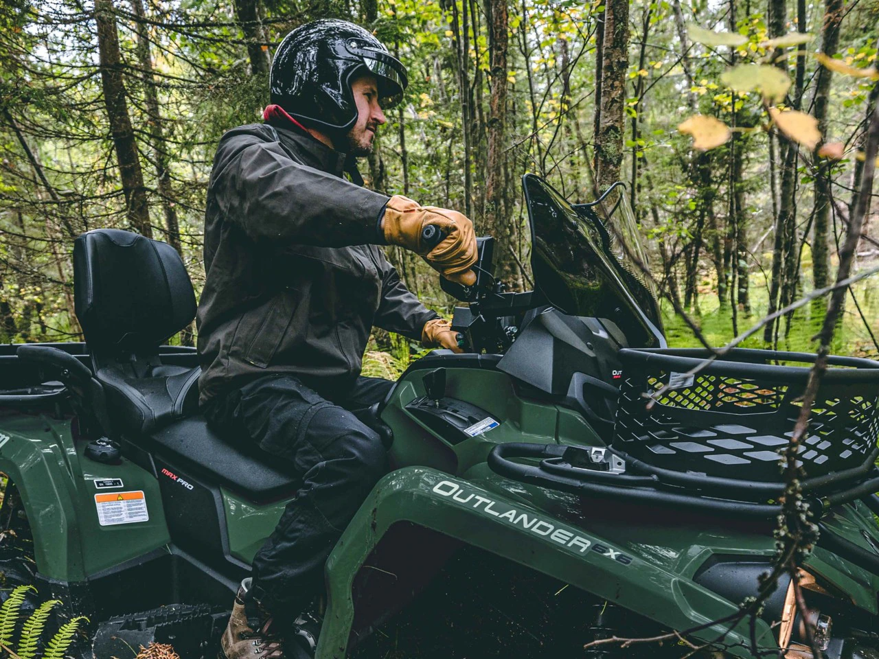 2023 Outlander Max 6x6 - 4