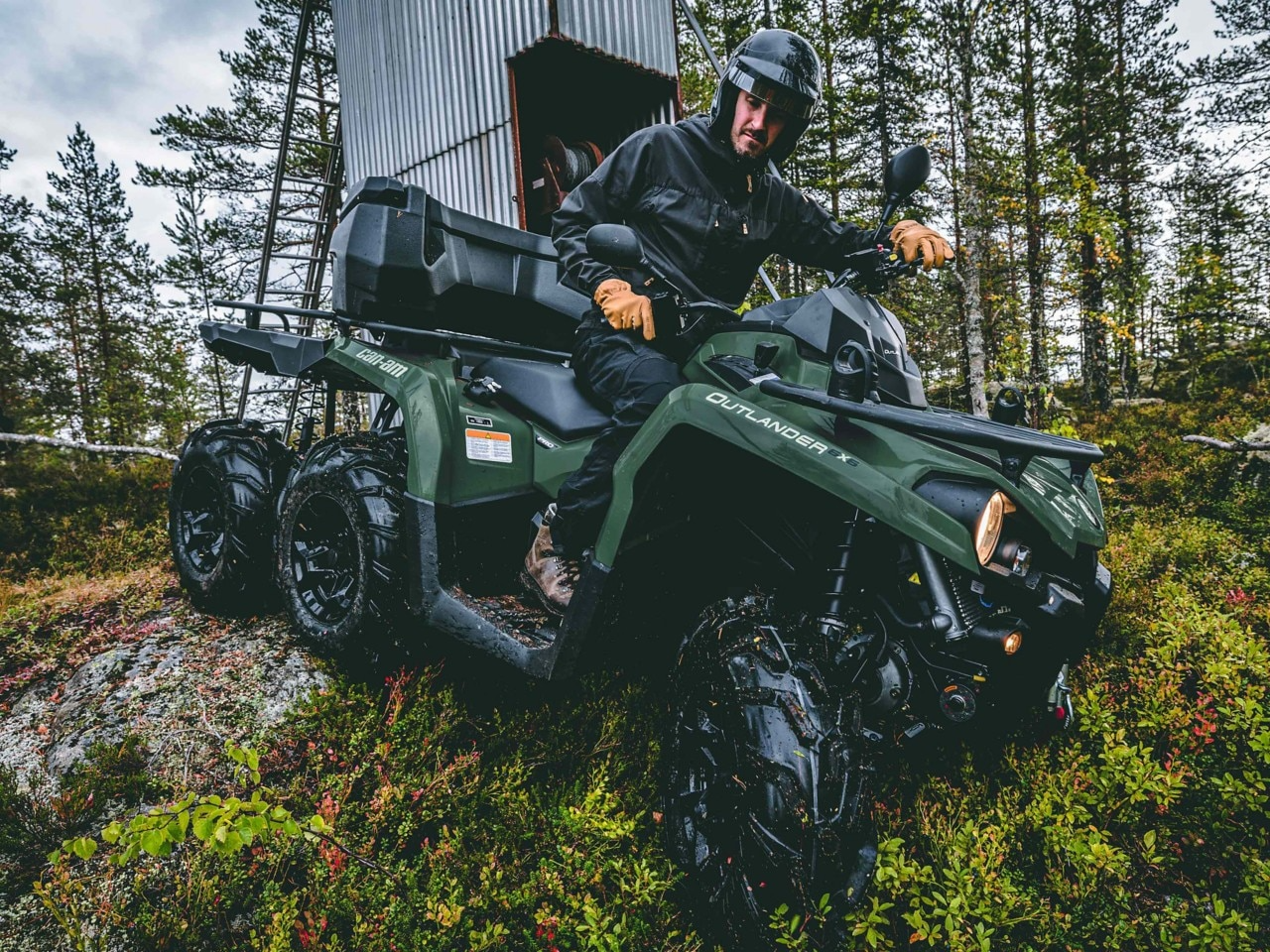 2023 Outlander Max 6x6 - 4